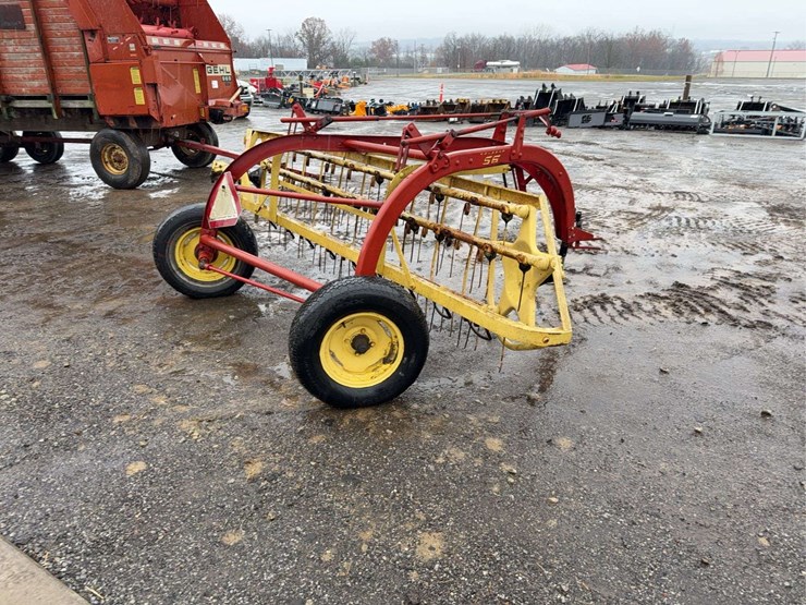 new-holland-56-image-3