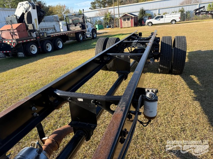 international-durastar-4300-image-16