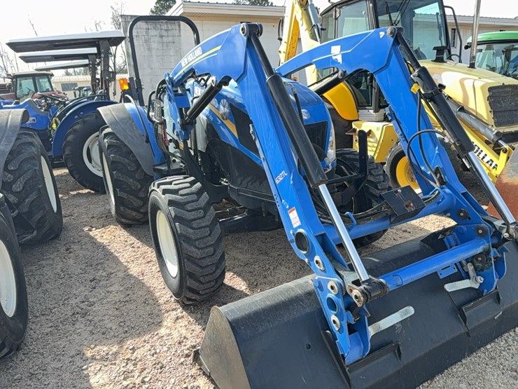 new-holland-workmaster-105-image-4