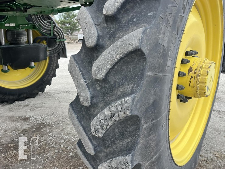john-deere-r4038-image-7