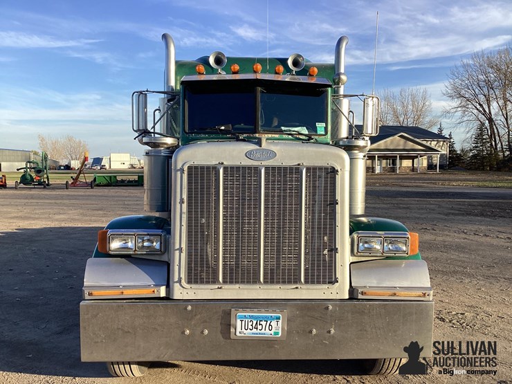 peterbilt-379-image-2