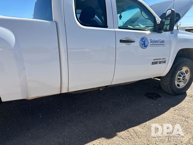 chevrolet-2500hd-image-10