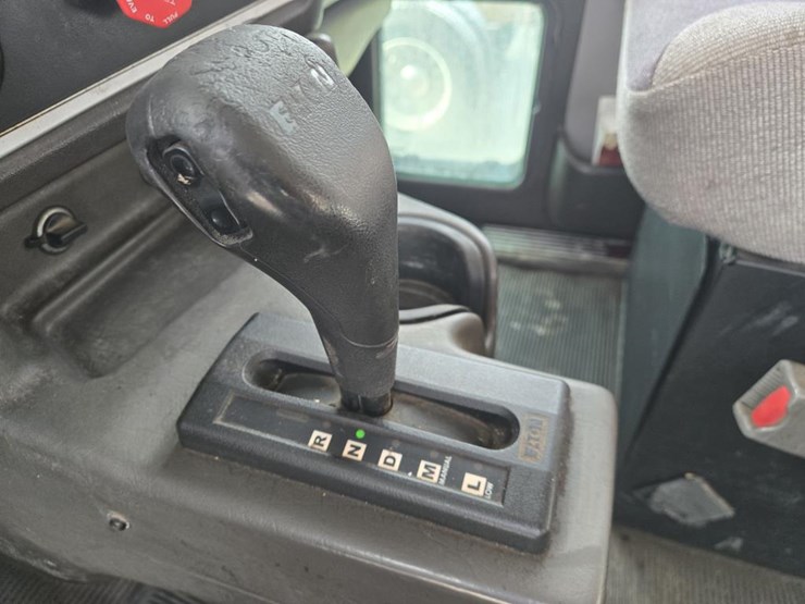 2013-kenworth-t660-image-54