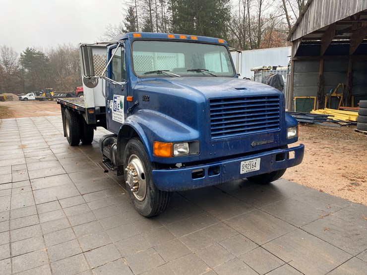 international-4700-image-4