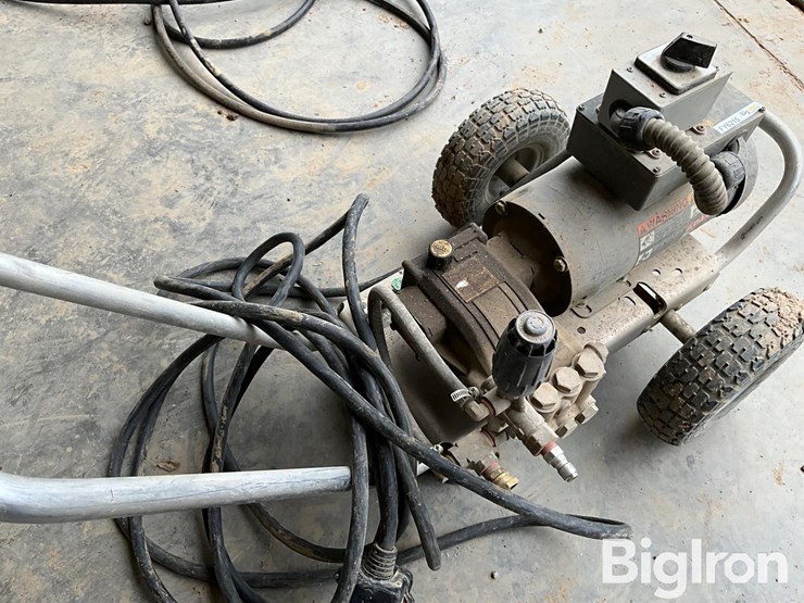 2023-landa-pressure-washer-image-11