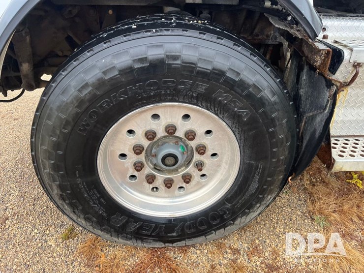 kenworth-t800-image-14