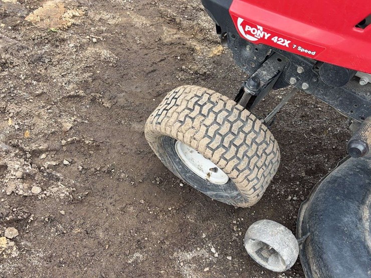 2019-troy-bilt-riding-mower-image-7