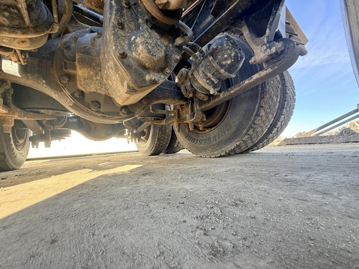 2017-international-prostar-image-86