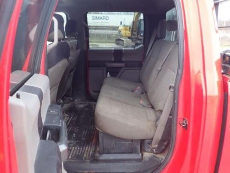 ford-f350-xlt-image-38