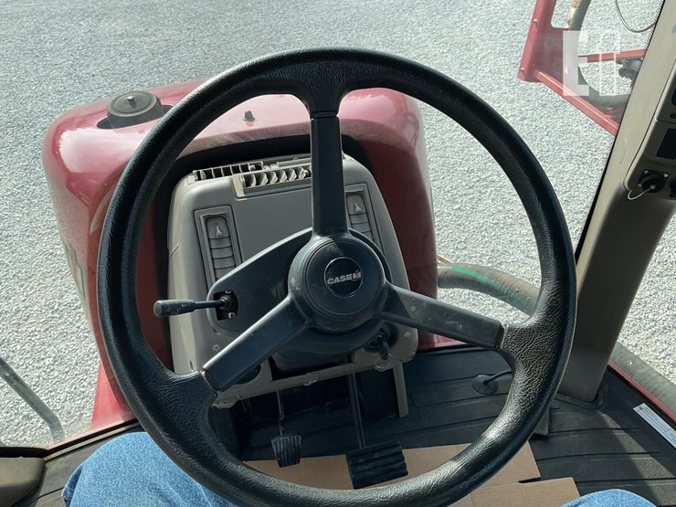 case-ih-patriot-3330-image-57