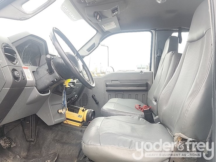 ford-f750-xl-image-16