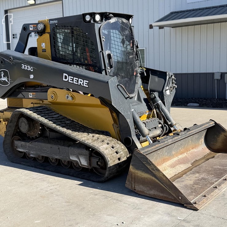 2021 DEERE 333G