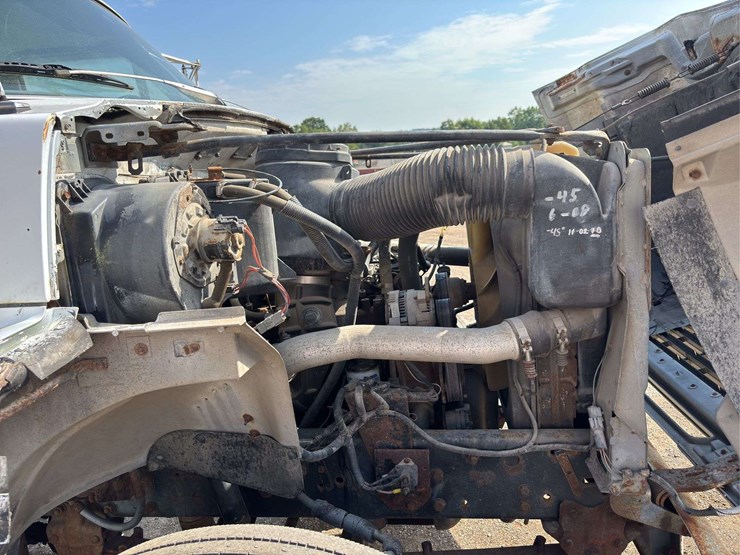 1992-ford-f700-image-33