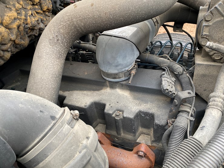 international-4700-image-51