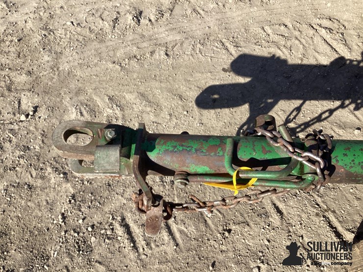 john-deere-120-image-17