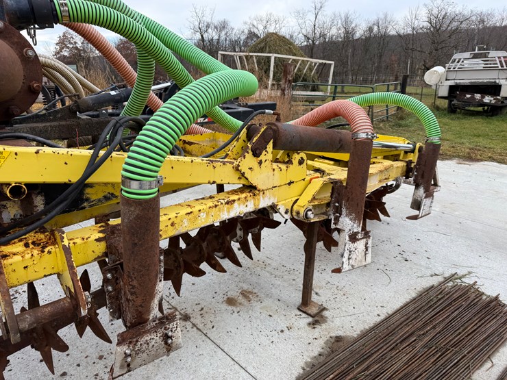 #1152-•-25'-aerway-with-fold-up-wings-(north-freedom,-wi)-image-17