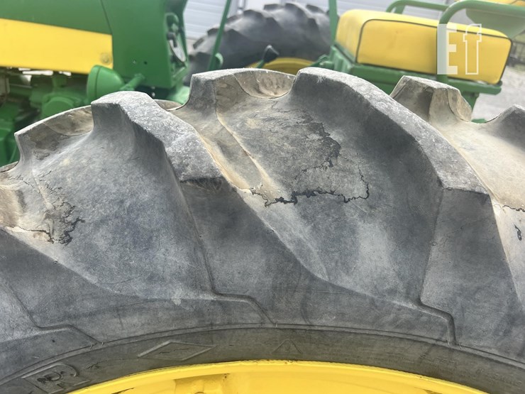 john-deere-530-image-8