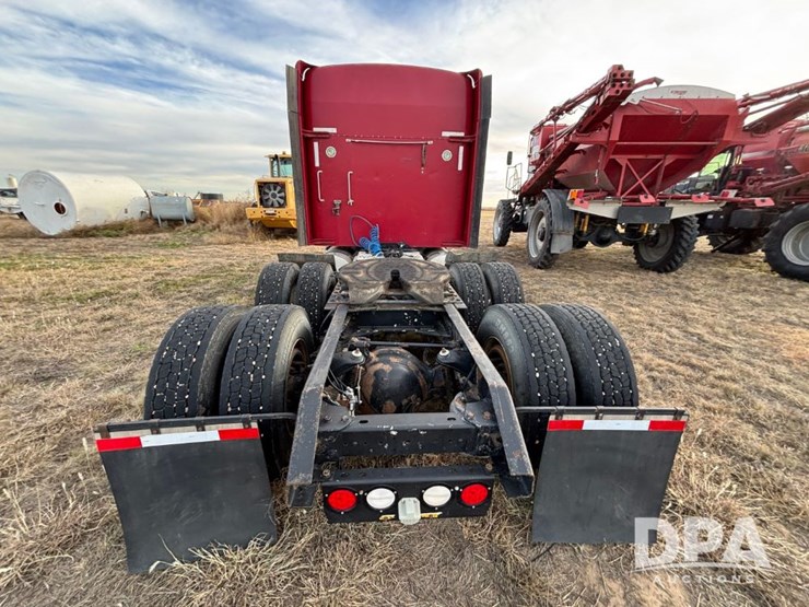 2014-kenworth-t660-image-9