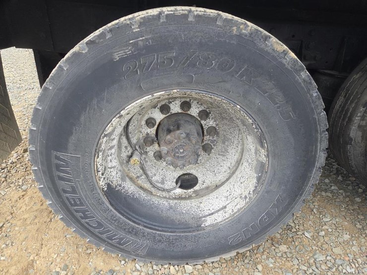 2011-international-durastar-4400-image-86