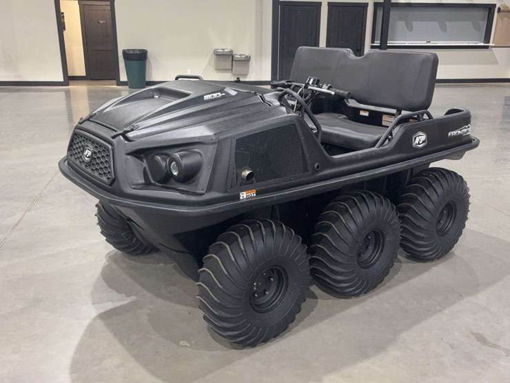 2020-argo-600-frontier-amphibious-6-wheeler-image-1