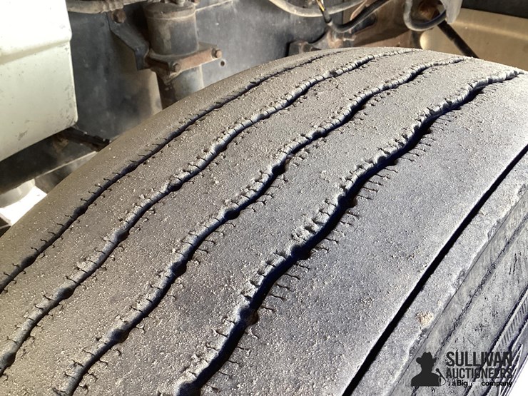 international-9200i-image-17