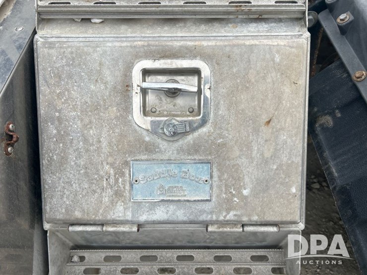 international-9900i-image-29