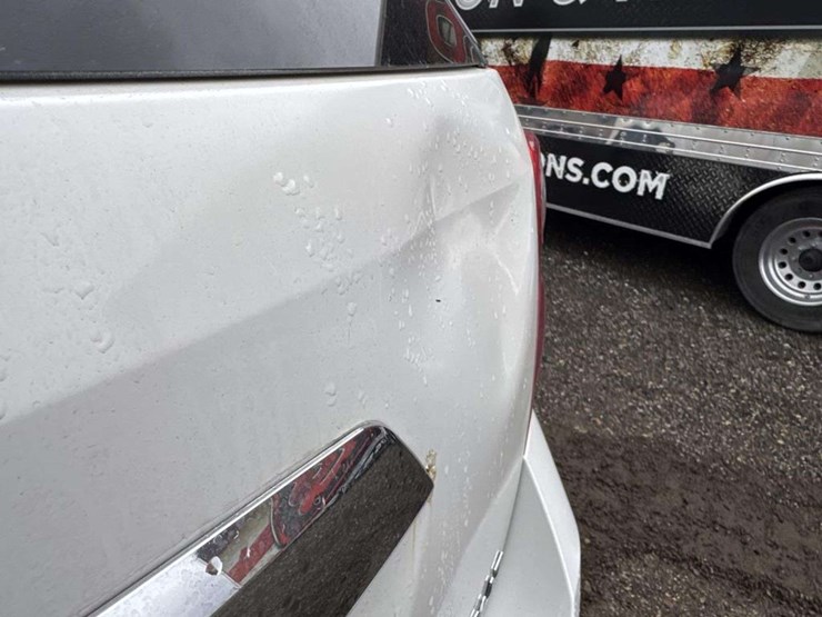 2015-chevrolet-equinox-image-11