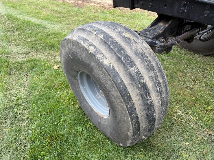 #1016-•-1989-case-7140-tractor-(fennimore,-wi)-image-12