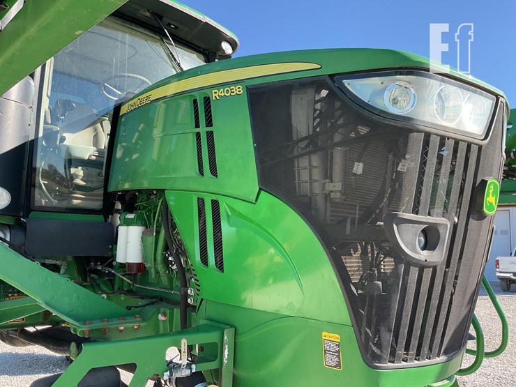 john-deere-r4038-image-10