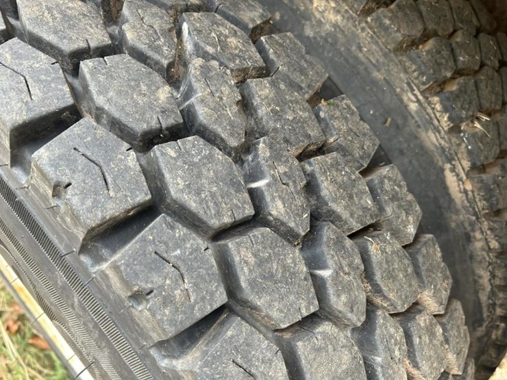 ford-l9000-image-100