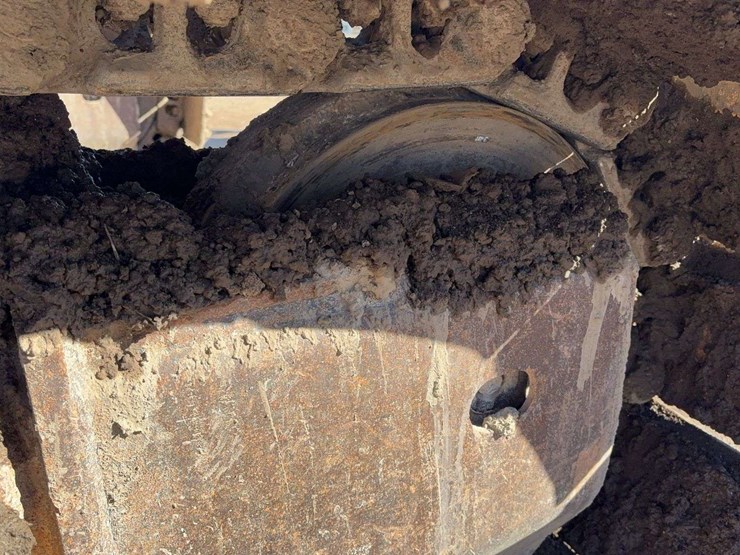 komatsu-pc210-lc-10-image-18