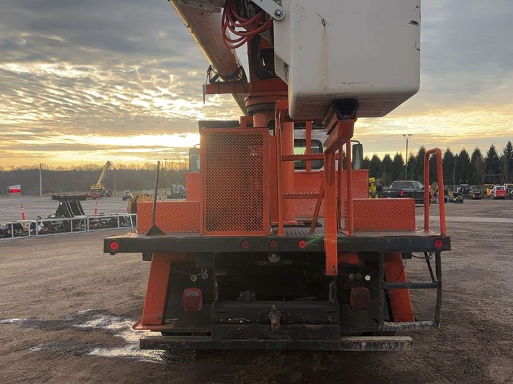 international-durastar-4300-image-17