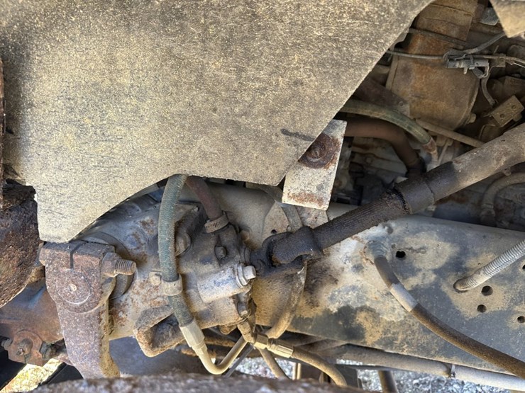 1990-ford-l9000-image-45