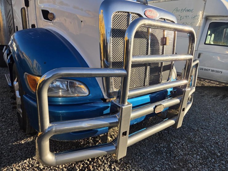 2007-peterbilt-386-image-9