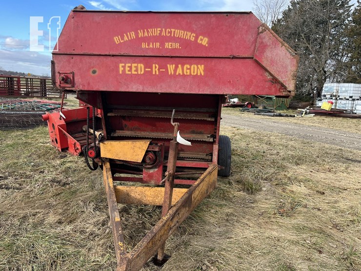 blair-feed-r-wagon-image-6