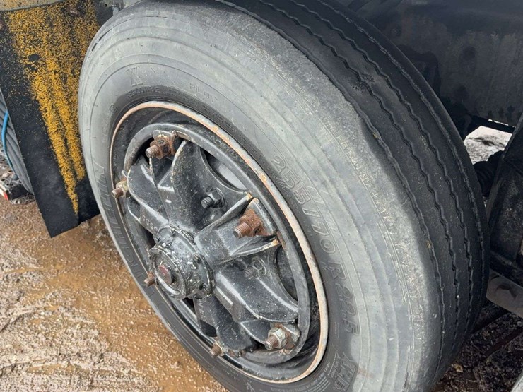 1994-ford-lt9000-image-9