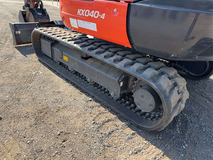 2022-kubota-kx040-4-image-5