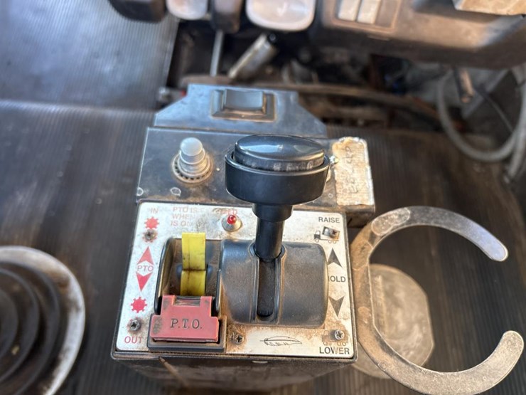 1997-cummins-m11-image-66