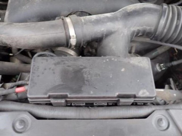 ford-f150-xlt-image-19