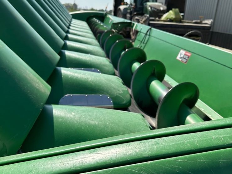 2011-john-deere-612c-image-8