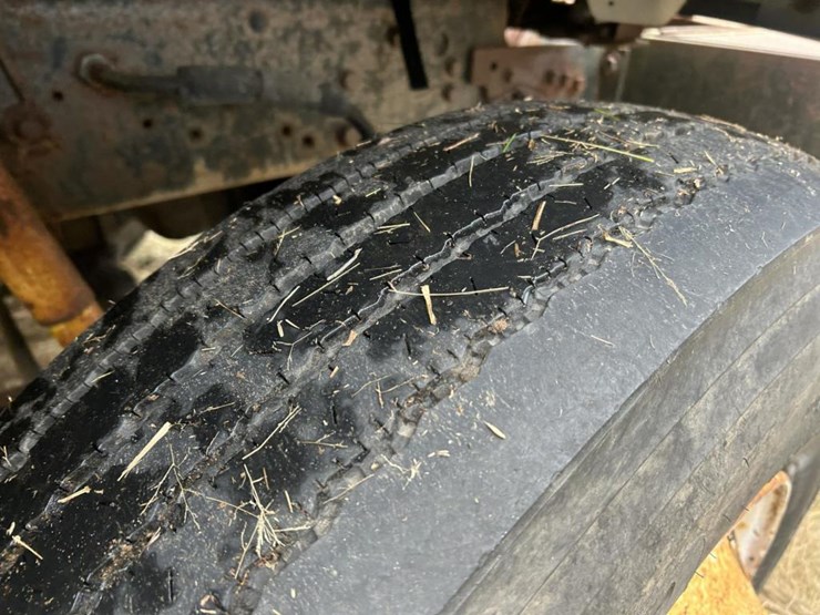 #1429-•-1995-ford-f-series-flatbed-truck-image-67