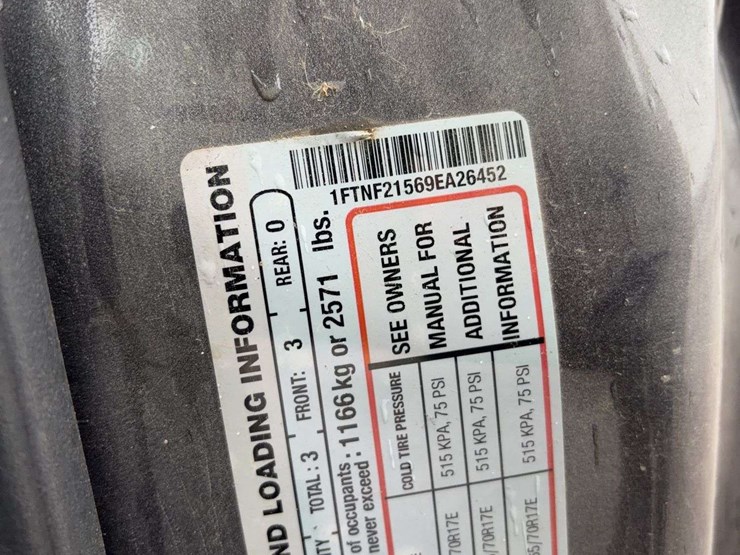 2009-ford-f250-image-40