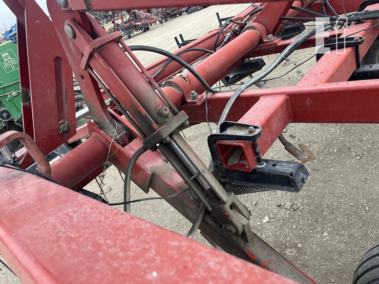 case-ih-4300-image-21
