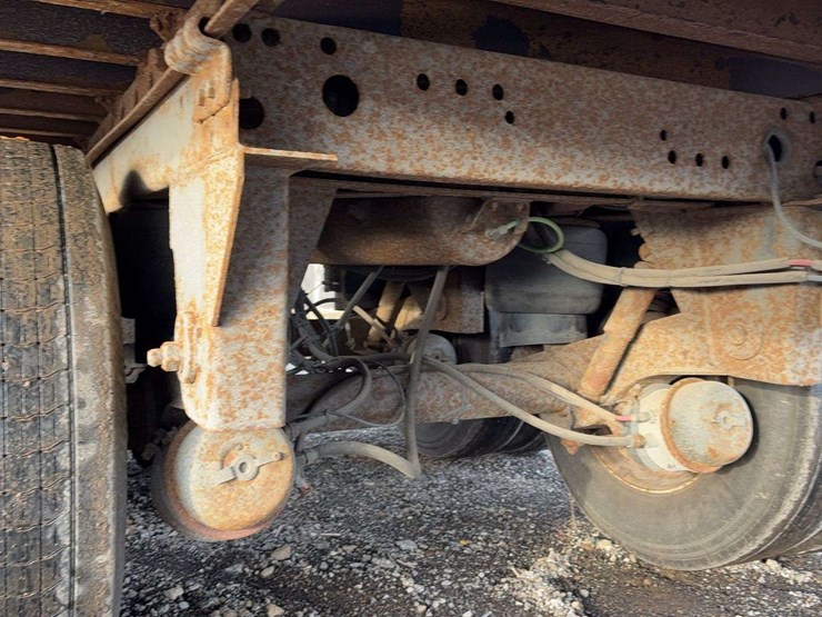 2002-utility-van-image-9