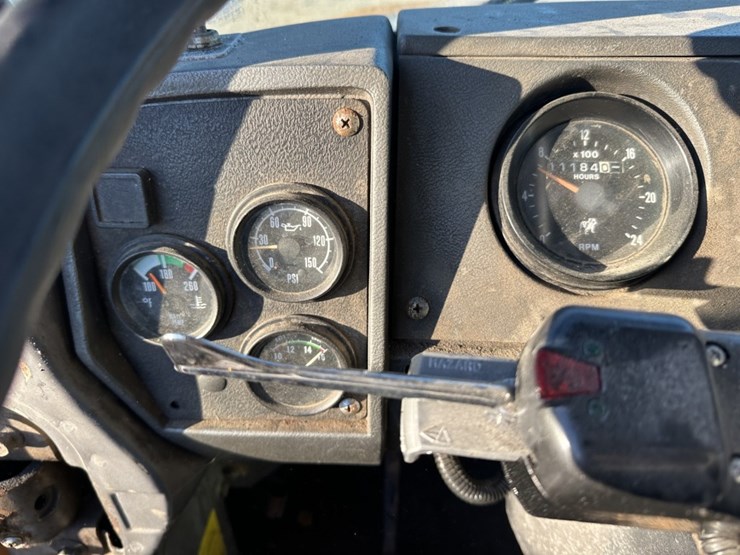 1996-mack-rd688s-image-49