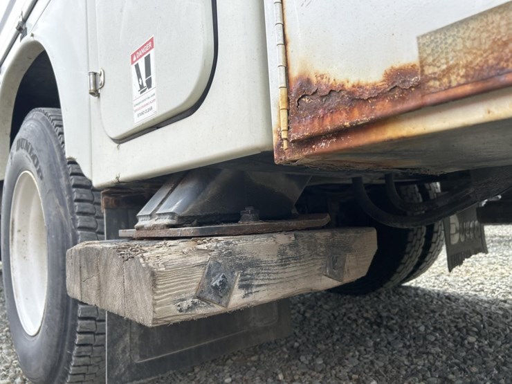 international-4000-image-35