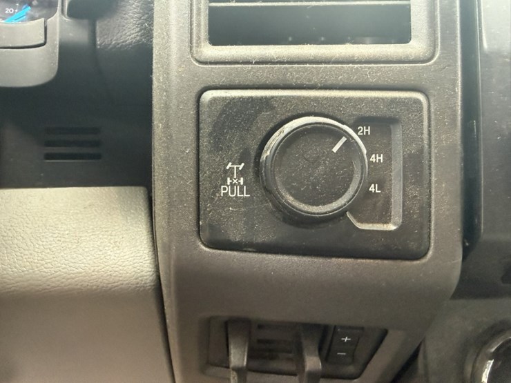 2018-ford-f250-image-27