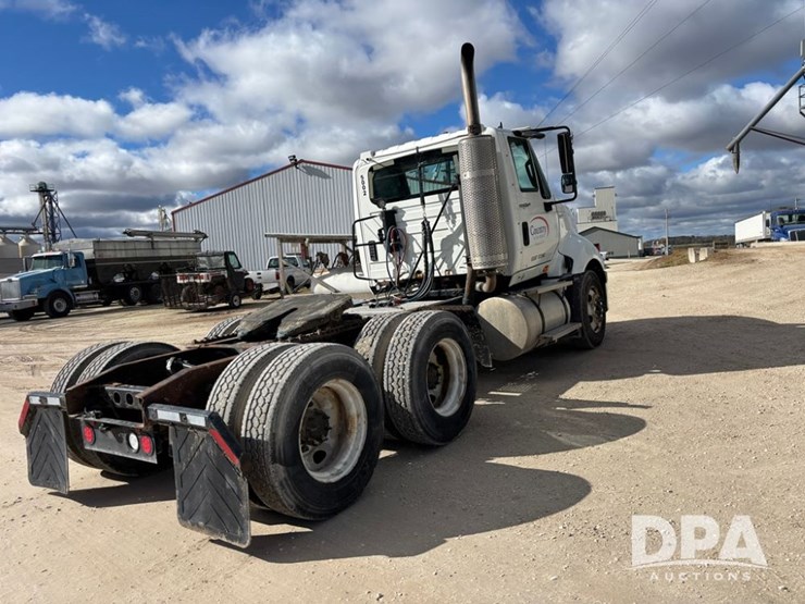 2012-international-prostar-image-10