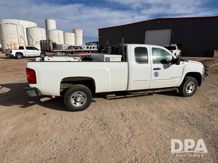 chevrolet-2500hd-image-4