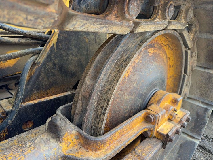 1976-deere-450c-image-15